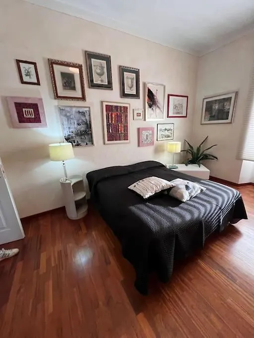 Niccolini Apartment Florence Italy