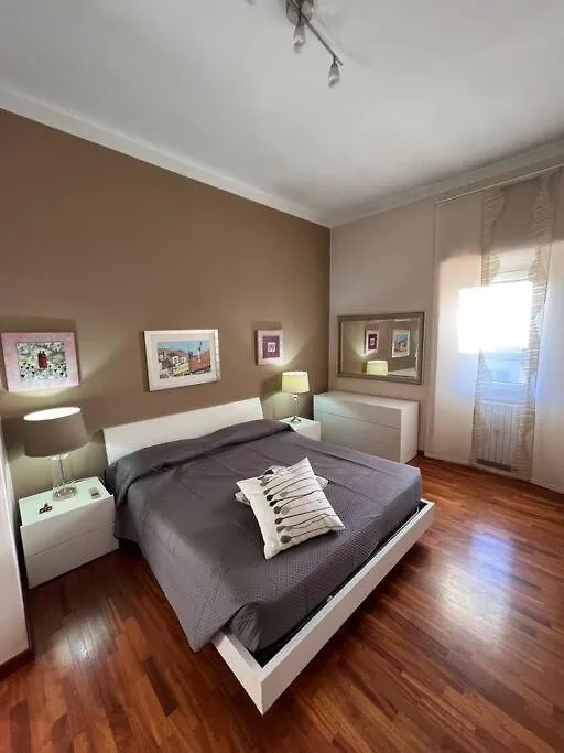 Niccolini Apartment Florence